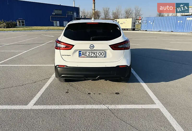 Позашляховик / Кросовер Nissan Qashqai 2018 в Дніпрі фото 6 Позашляховик / Кросовер Nissan Qashqai 2018 в Дніпрі