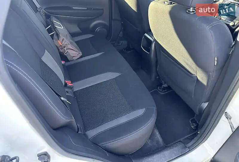 Позашляховик / Кросовер Nissan Qashqai 2018 в Дніпрі фото 16 Позашляховик / Кросовер Nissan Qashqai 2018 в Дніпрі