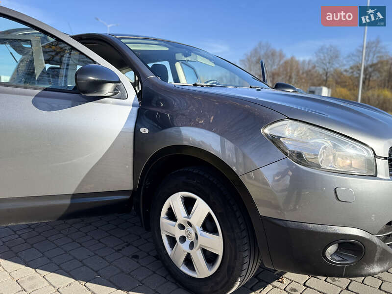 Внедорожник / Кроссовер Nissan Qashqai 2012 в Львове фото 29 Внедорожник / Кроссовер Nissan Qashqai 2012 в Львове
