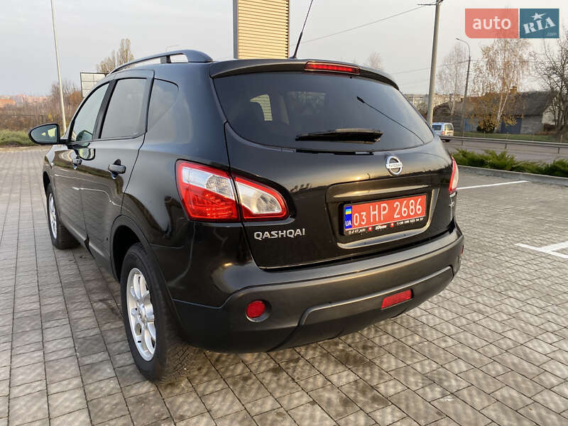 Внедорожник / Кроссовер Nissan Qashqai 2013 в Ровно