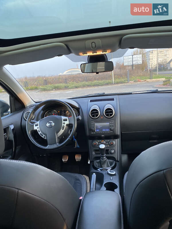 Внедорожник / Кроссовер Nissan Qashqai 2013 в Ровно