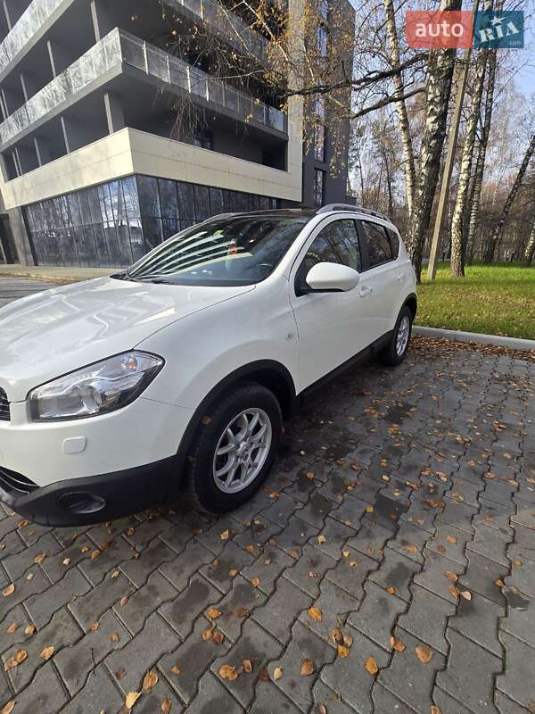 Внедорожник / Кроссовер Nissan Qashqai 2010 в Тернополе фото 10 Внедорожник / Кроссовер Nissan Qashqai 2010 в Тернополе