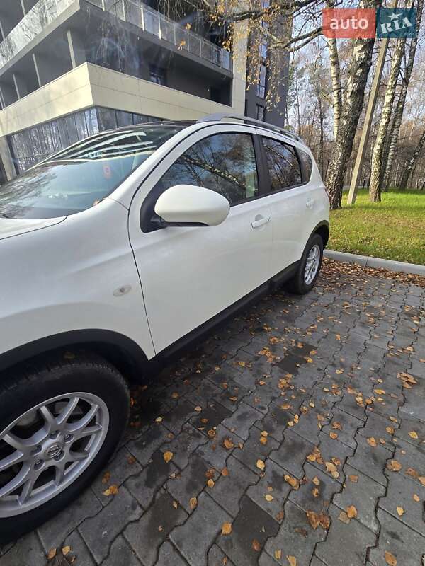 Внедорожник / Кроссовер Nissan Qashqai 2010 в Тернополе фото 12 Внедорожник / Кроссовер Nissan Qashqai 2010 в Тернополе
