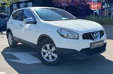 Позашляховик / Кросовер Nissan Qashqai 2011 в Києві