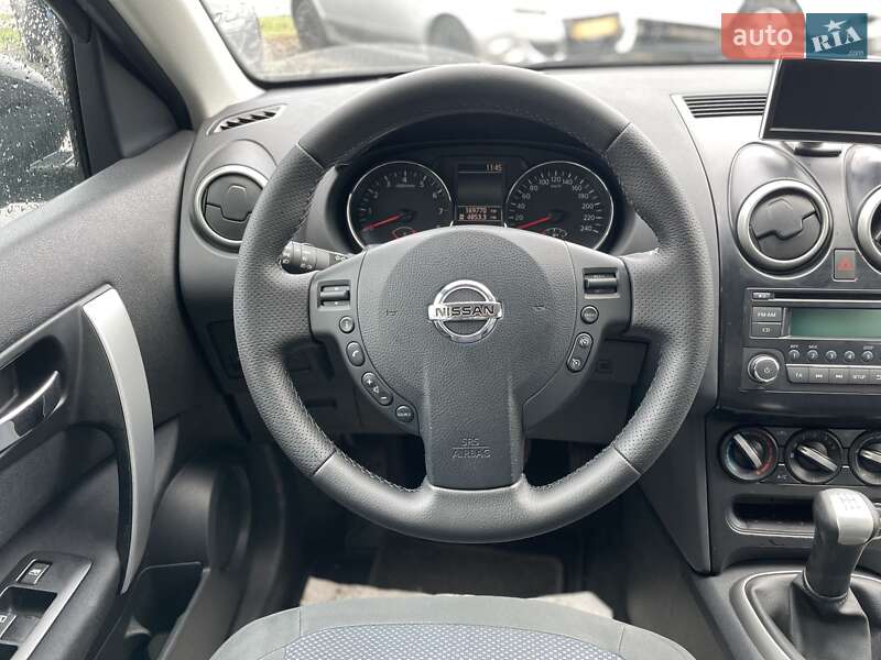 Внедорожник / Кроссовер Nissan Qashqai 2011 в Сумах