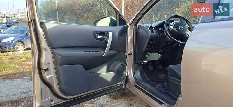 Внедорожник / Кроссовер Nissan Qashqai 2010 в Ровно фото 25 Внедорожник / Кроссовер Nissan Qashqai 2010 в Ровно
