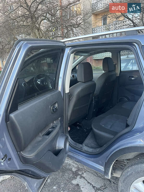 Внедорожник / Кроссовер Nissan Qashqai 2010 в Калуше