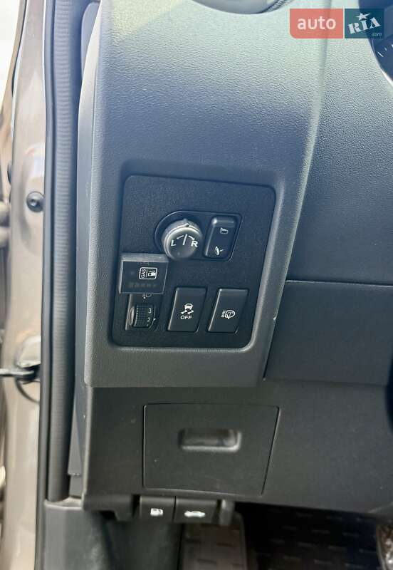 Внедорожник / Кроссовер Nissan Qashqai 2013 в Ужгороде фото 17 Внедорожник / Кроссовер Nissan Qashqai 2013 в Ужгороде