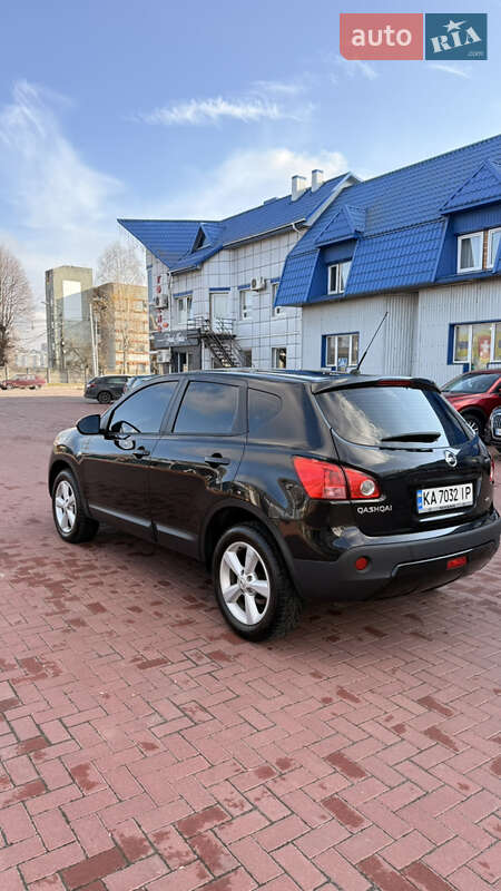 Позашляховик / Кросовер Nissan Qashqai 2008 в Рівному