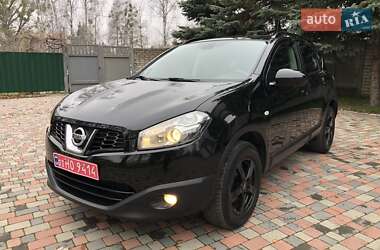 Внедорожник / Кроссовер Nissan Qashqai 2014 в Коростене