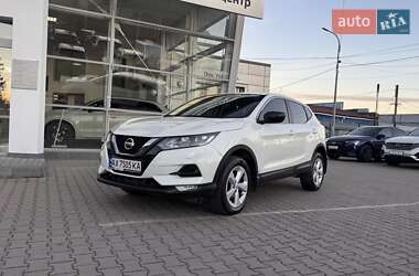Позашляховик / Кросовер Nissan Qashqai 2020 в Чернівцях