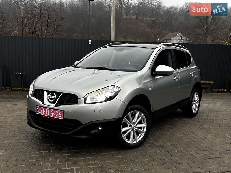 Внедорожник / Кроссовер Nissan Qashqai 2011 в Косове