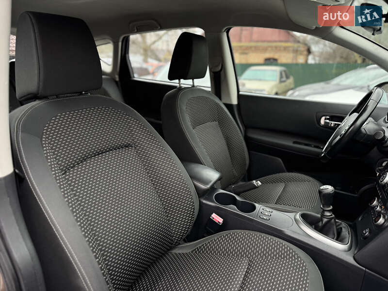 Позашляховик / Кросовер Nissan Qashqai 2009 в Бердичеві фото 36 Позашляховик / Кросовер Nissan Qashqai 2009 в Бердичеві