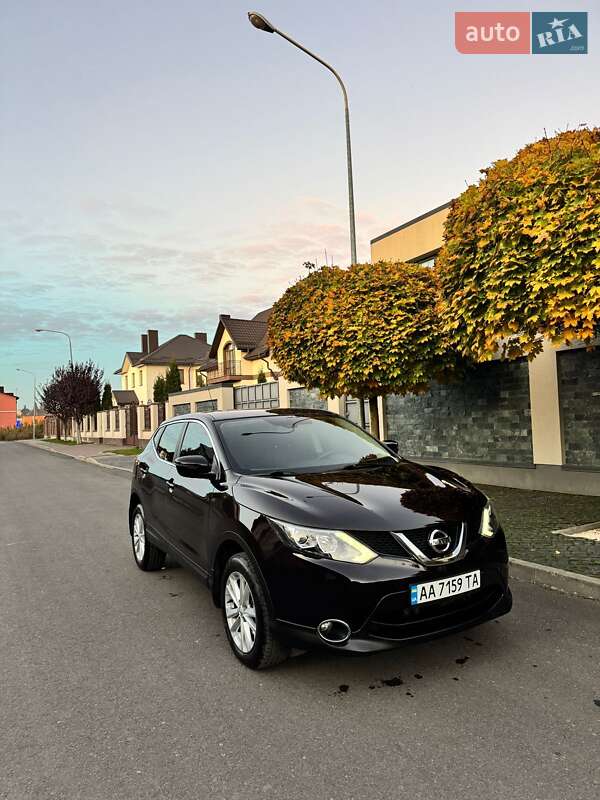 Внедорожник / Кроссовер Nissan Qashqai 2017 в Ровно