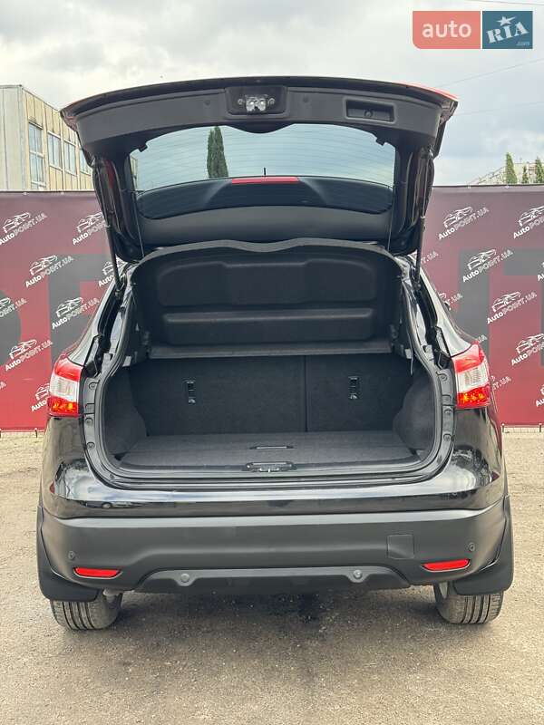 Внедорожник / Кроссовер Nissan Qashqai 2014 в Сумах