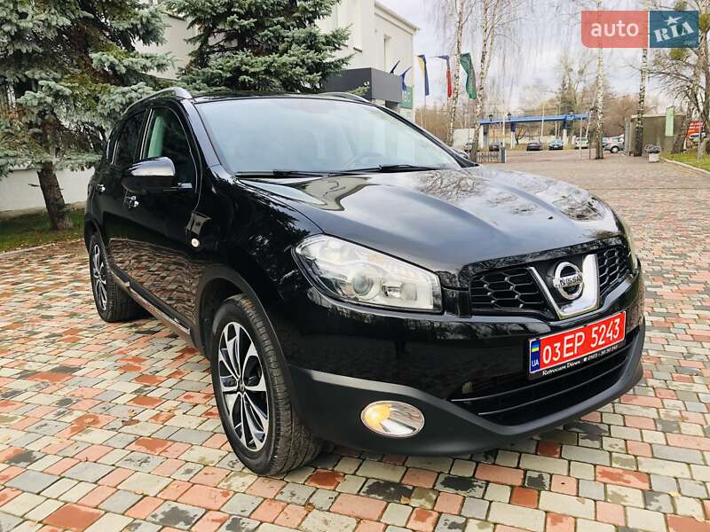 Позашляховик / Кросовер Nissan Qashqai 2012 в Житомирі