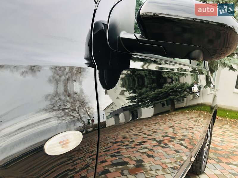 Позашляховик / Кросовер Nissan Qashqai 2012 в Житомирі