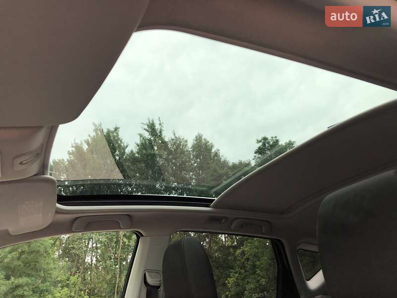 Позашляховик / Кросовер Nissan Qashqai 2012 в Житомирі