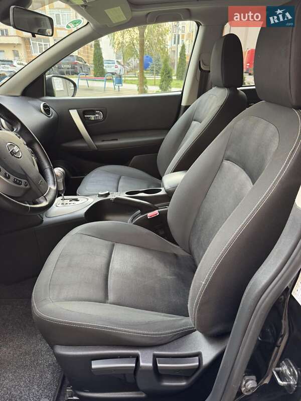 Внедорожник / Кроссовер Nissan Qashqai 2011 в Черновцах