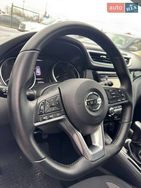 Внедорожник / Кроссовер Nissan Qashqai 2018 в Киеве