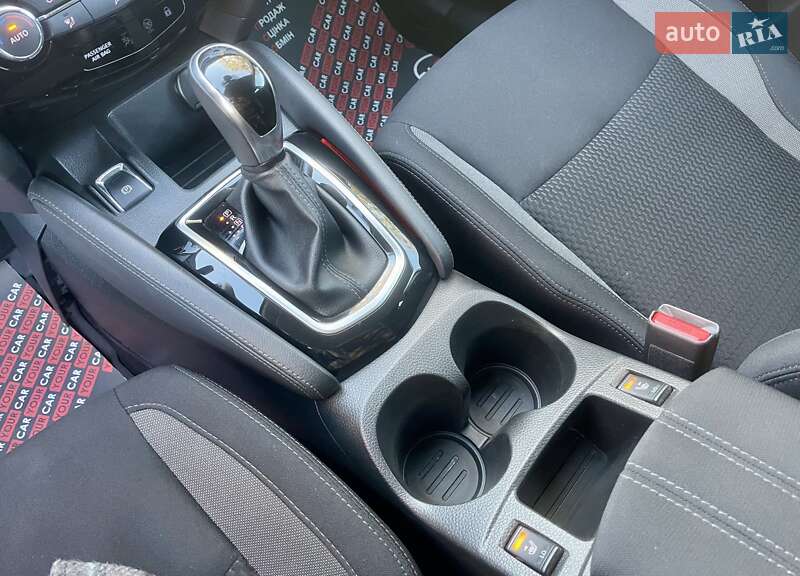 Внедорожник / Кроссовер Nissan Qashqai 2021 в Киеве