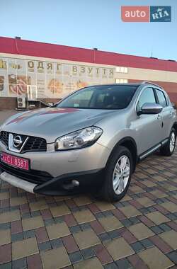 Внедорожник / Кроссовер Nissan Qashqai 2012 в Гайсине