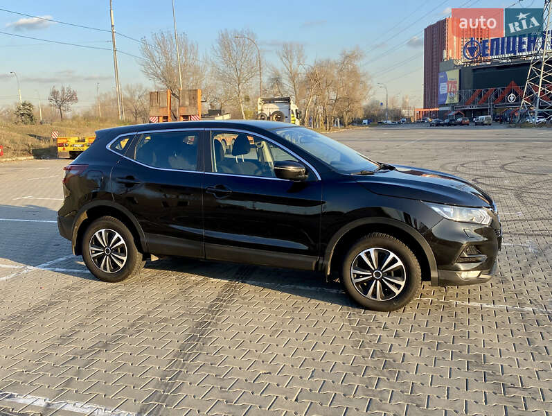 Внедорожник / Кроссовер Nissan Qashqai 2020 в Киеве