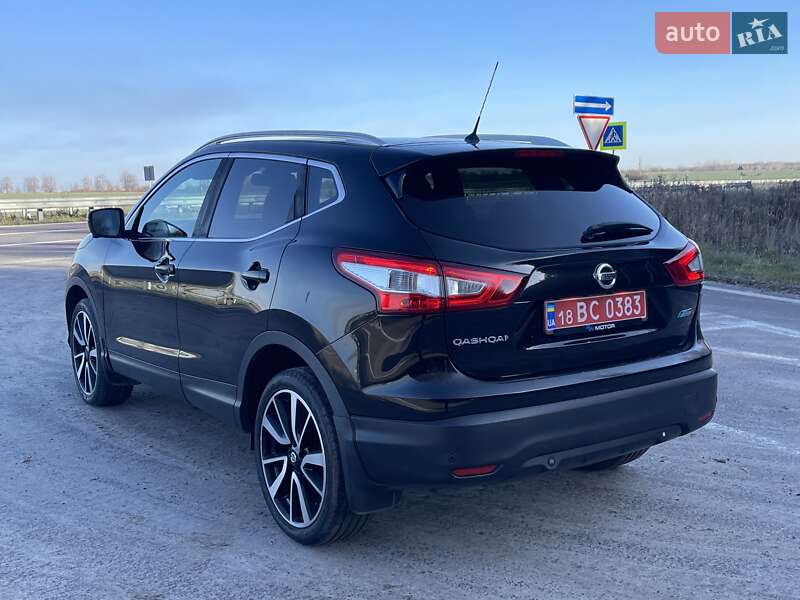 Внедорожник / Кроссовер Nissan Qashqai 2014 в Луцке фото 4 Внедорожник / Кроссовер Nissan Qashqai 2014 в Луцке