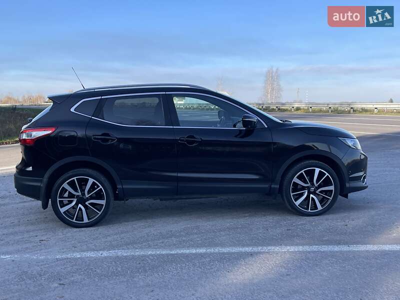 Внедорожник / Кроссовер Nissan Qashqai 2014 в Луцке фото 7 Внедорожник / Кроссовер Nissan Qashqai 2014 в Луцке
