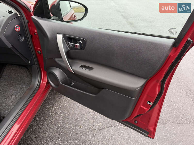 Внедорожник / Кроссовер Nissan Qashqai 2012 в Виннице