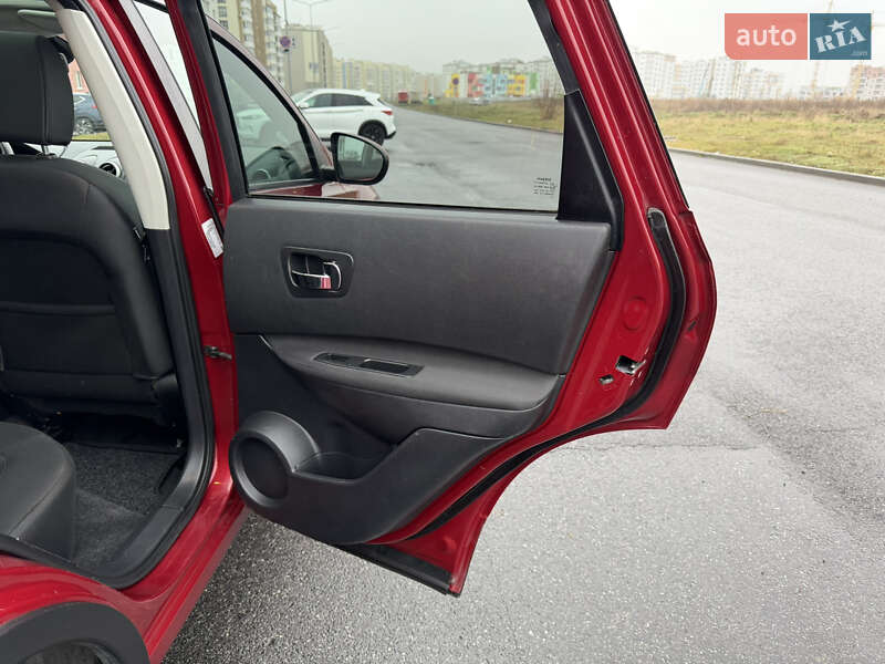 Внедорожник / Кроссовер Nissan Qashqai 2012 в Виннице