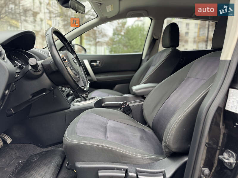 Внедорожник / Кроссовер Nissan Qashqai 2013 в Ивано-Франковске