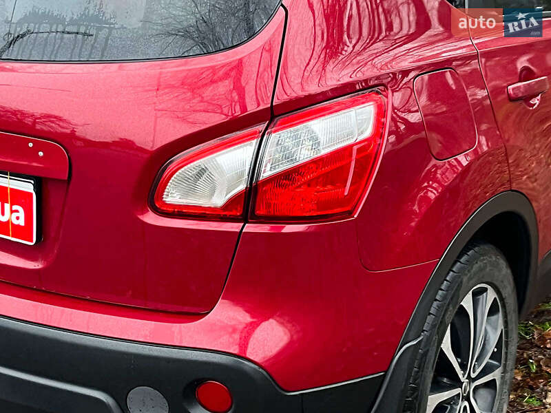 Внедорожник / Кроссовер Nissan Qashqai 2012 в Киеве