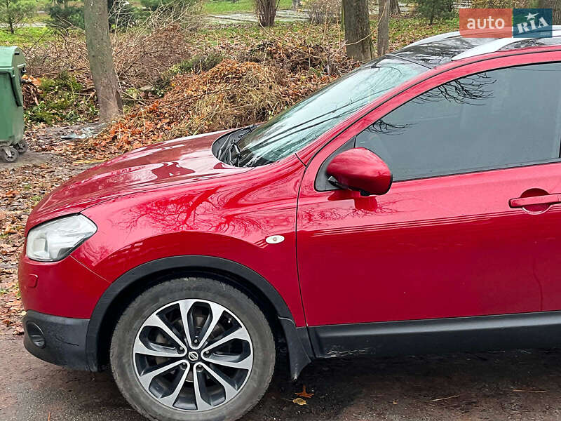 Внедорожник / Кроссовер Nissan Qashqai 2012 в Киеве