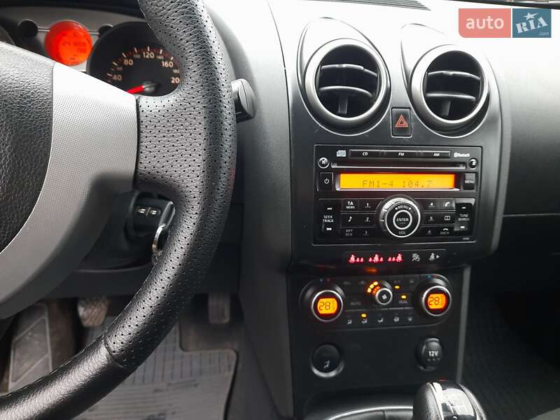 Внедорожник / Кроссовер Nissan Qashqai 2007 в Миргороде