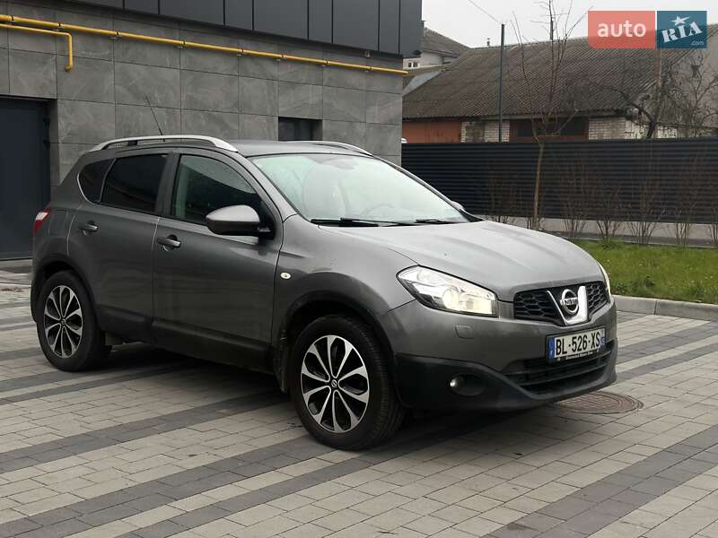 Внедорожник / Кроссовер Nissan Qashqai 2012 в Луцке