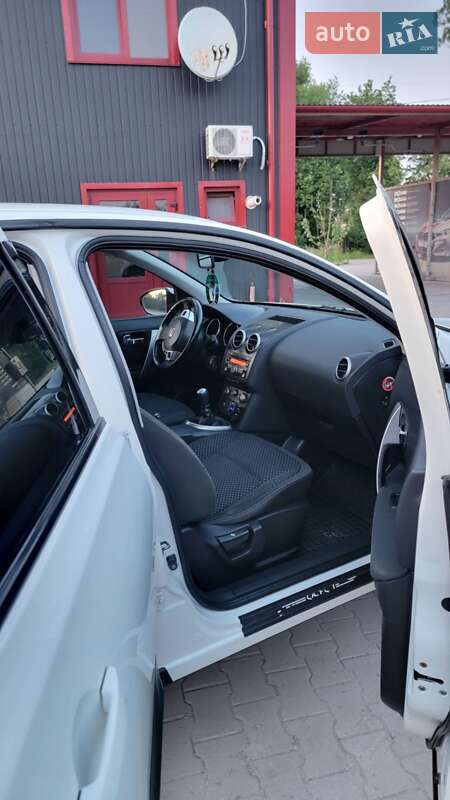 Внедорожник / Кроссовер Nissan Qashqai 2009 в Тернополе