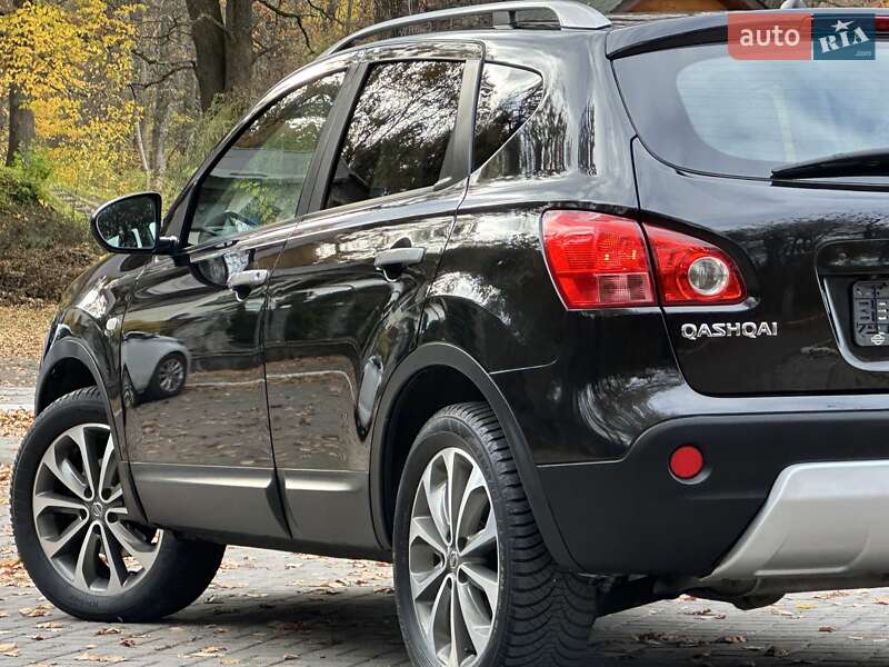 Внедорожник / Кроссовер Nissan Qashqai 2009 в Дрогобыче