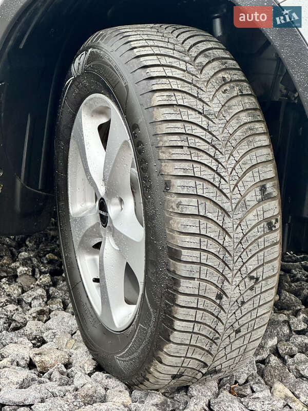 Внедорожник / Кроссовер Nissan Qashqai 2012 в Виннице