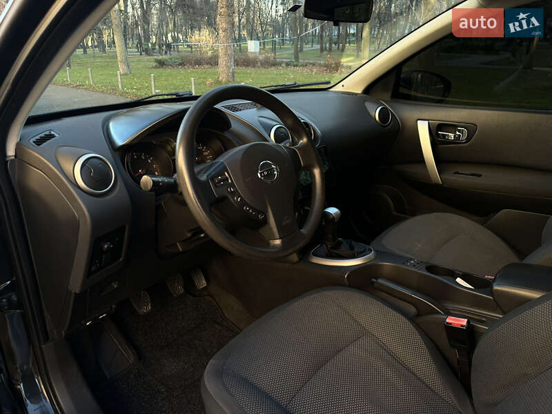 Позашляховик / Кросовер Nissan Qashqai 2007 в Києві
