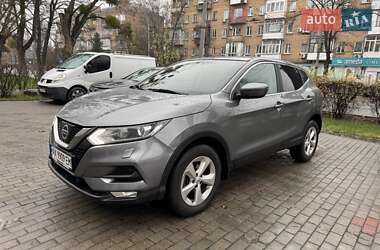 Позашляховик / Кросовер Nissan Qashqai 2017 в Києві