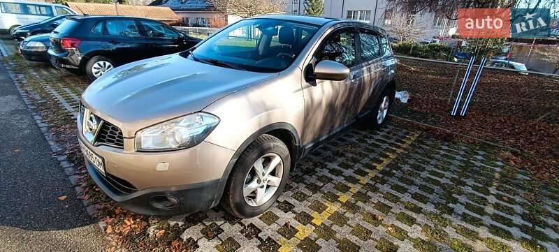 Внедорожник / Кроссовер Nissan Qashqai 2013 в Львове