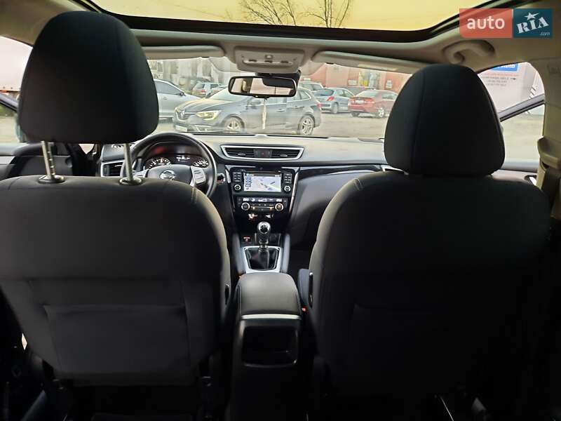 Позашляховик / Кросовер Nissan Qashqai 2015 в Полтаві фото 91 Позашляховик / Кросовер Nissan Qashqai 2015 в Полтаві