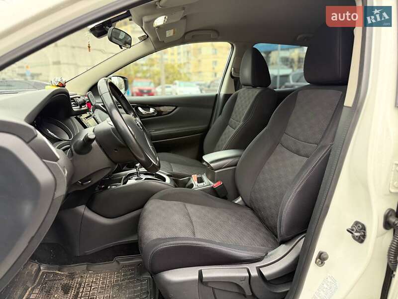 Позашляховик / Кросовер Nissan Qashqai 2017 в Києві