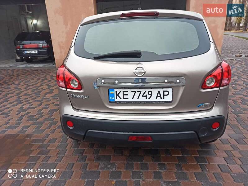 Позашляховик / Кросовер Nissan Qashqai 2008 в Магдалинівці