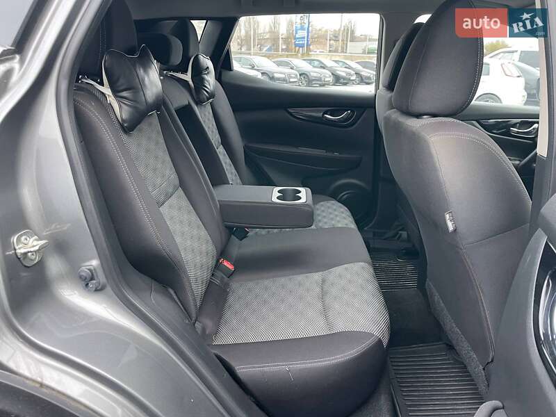 Внедорожник / Кроссовер Nissan Qashqai 2018 в Киеве