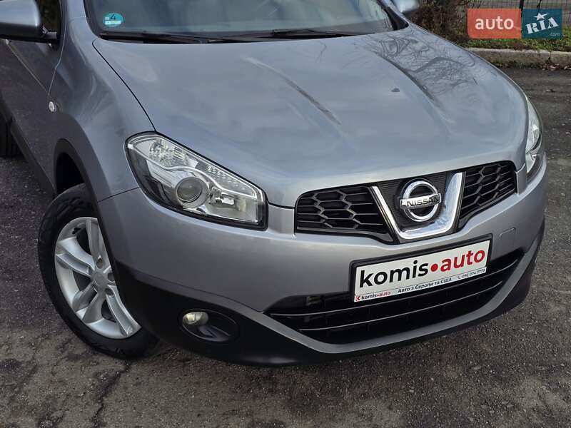 Внедорожник / Кроссовер Nissan Qashqai 2010 в Хмельницком