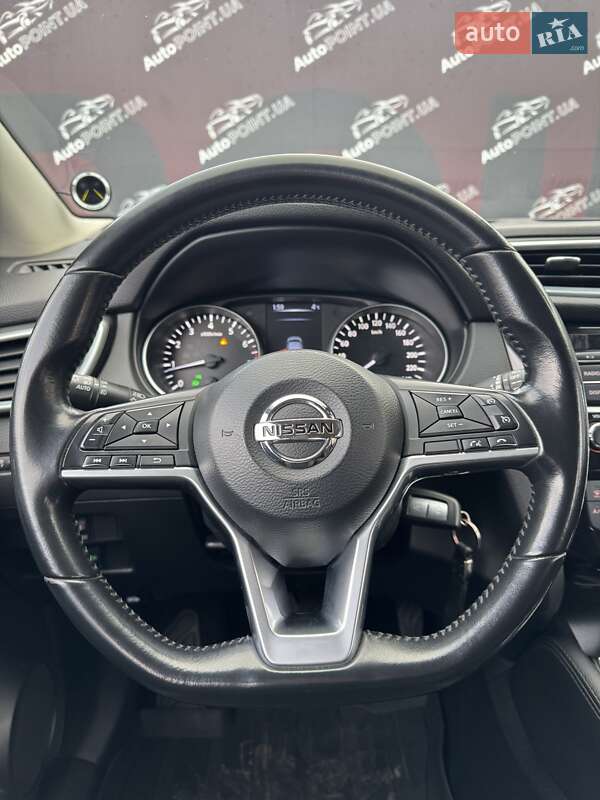 Позашляховик / Кросовер Nissan Qashqai 2018 в Сумах