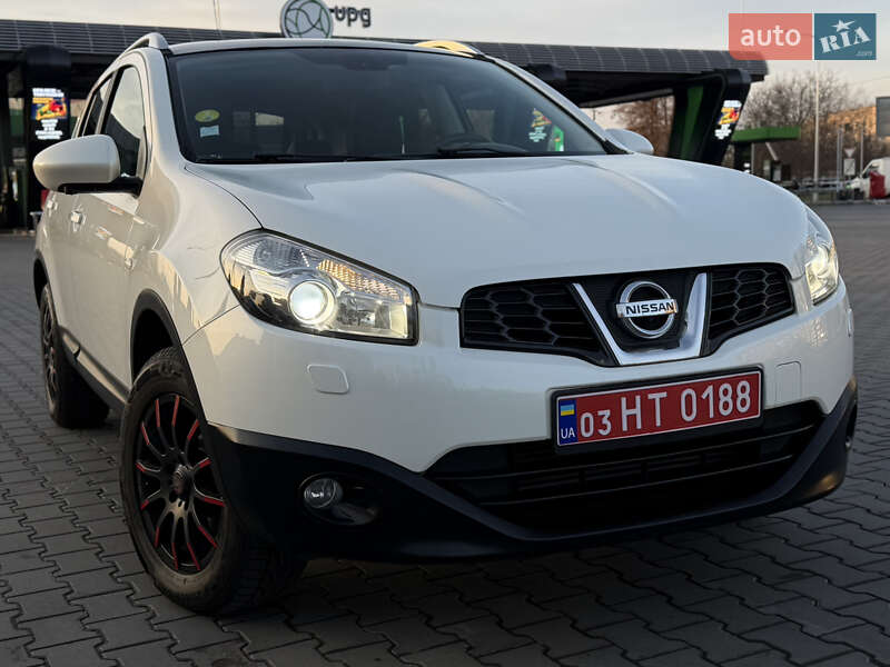 Внедорожник / Кроссовер Nissan Qashqai 2013 в Луцке