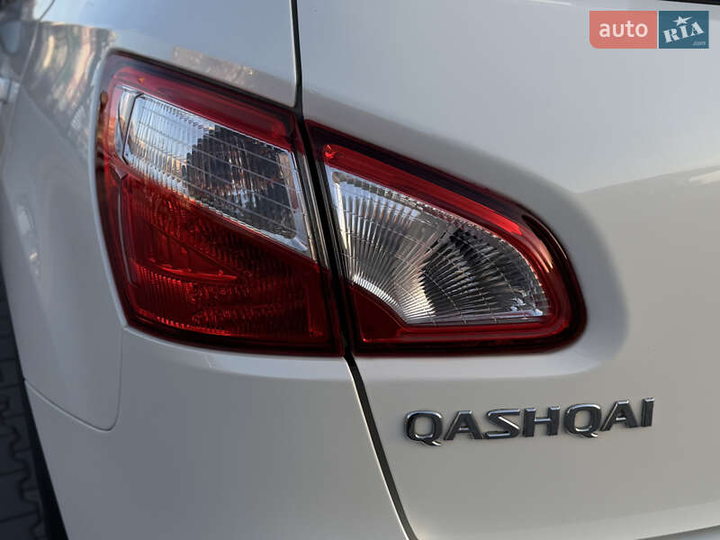 Внедорожник / Кроссовер Nissan Qashqai 2013 в Луцке